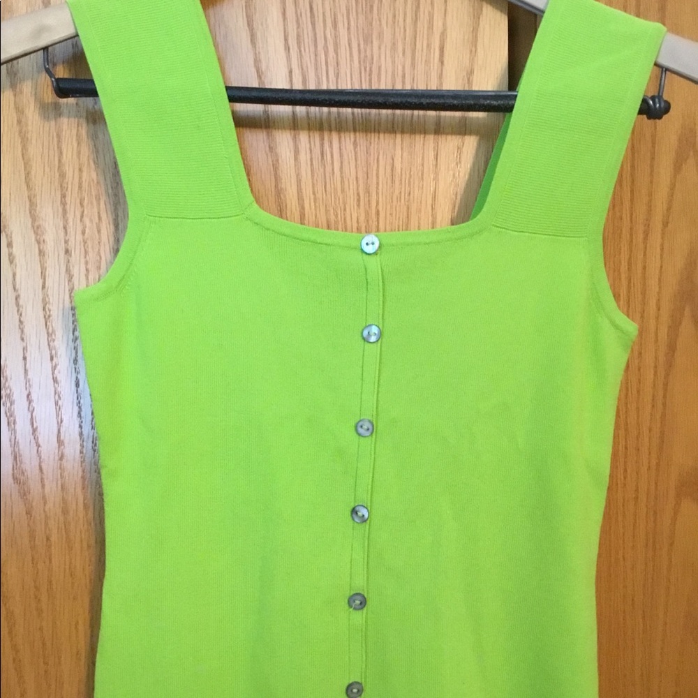 Green J.A.C top medium